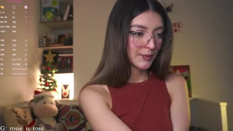 Snapshot of call_me_rosie chatting on December 2024 11:58:01 PM online show from December 2024 11:58:01 PM