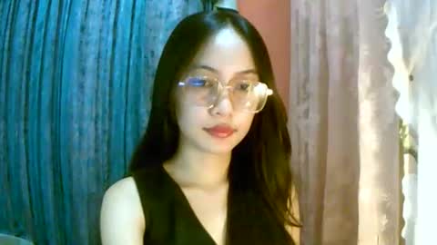 Snapshot of calla_freya chatting on September 2025 06:13:01 AM Freya online show from September 2025 06:13:01 AM