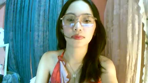 Snapshot of calla_freya chatting on March 2026 06:36:02 AM Freya online show from March 2026 06:36:02 AM
