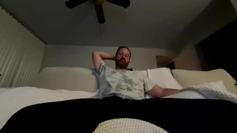 Snapshot of callesalada2 chatting on May 2026 03:22:01 AM Whitest Boy Alive online show from May 2026 03:22:01 AM