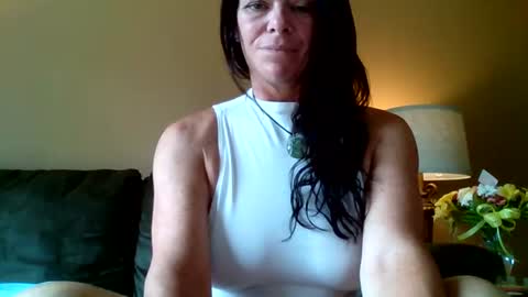 Calli online show from June 2026 07:16:01 PM