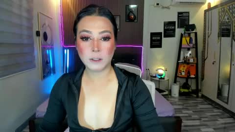 Snapshot of callme_ivyaguas chatting on July 2026 06:05:01 AM IVY online show from July 2026 06:05:01 AM