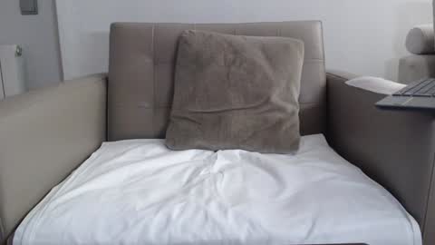 callme_kim online show from March 2026 08:47:02 PM