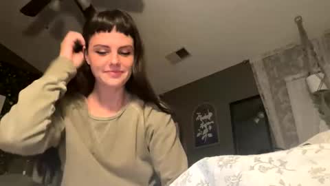 Snapshot of callme_sg chatting on October 2025 12:16:02 AM SG Baby online show from October 2025 12:16:02 AM