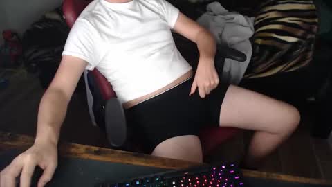 Snapshot of callmethe1 chatting on November 2025 06:24:01 AM DesertBoy2023 online show from November 2025 06:24:01 AM