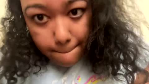 Snapshot of cals9x chatting on December 2024 06:10:01 PM camzxoxox online show from December 2024 06:10:01 PM