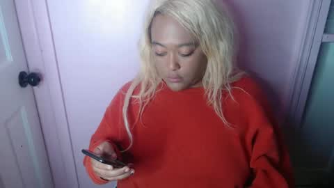 Snapshot of cals9x chatting on September 2025 03:44:02 PM camzxoxox online show from September 2025 03:44:02 PM