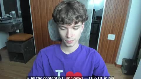 Hey I am Calvin  online show from May 2026 04:14:02 PM