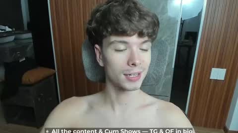 Hey I am Calvin  online show from May 2026 04:37:02 PM