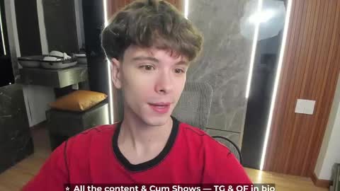 Hey I am Calvin  online show from May 2026 06:09:01 PM