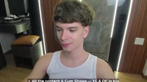 Hey I am Calvin  online show from June 2026 05:22:01 PM