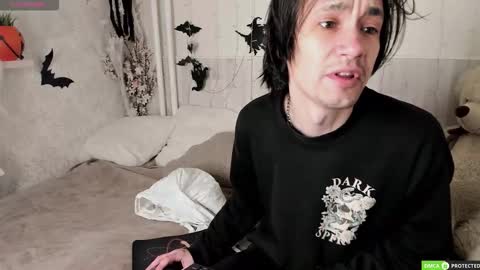 Calvin Owens online show from October 2025 04:16:02 AM