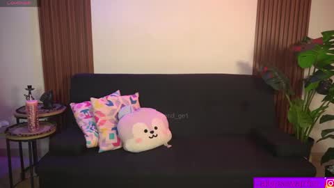 Calypso and Kayla online show from April 2026 01:11:02 AM