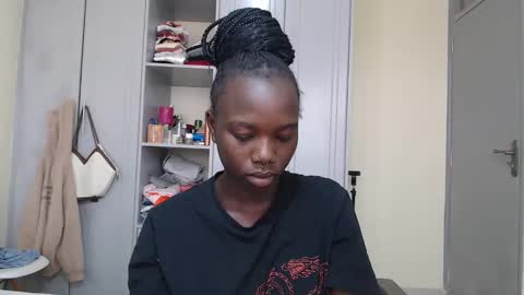 Princess online show from December 2024 10:05:02 AM