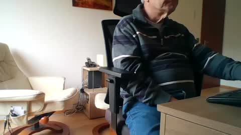 camcologne online show from January 2025 10:07:02 AM