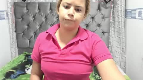 Snapshot of cameron_20_ chatting on October 2025 12:48:02 PM cameron_20_ online show from October 2025 12:48:02 PM