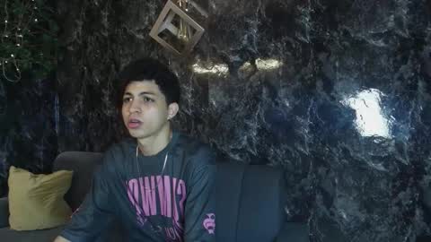 Snapshot of cameron_lux4 chatting on January 2026 12:43:02 PM CAMERON online show from January 2026 12:43:02 PM