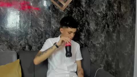 CAMERON online show from May 2026 03:22:01 AM