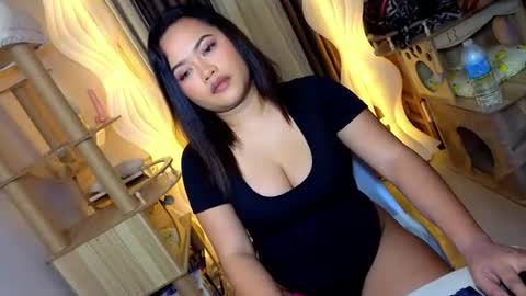 Jade online show from July 2026 06:28:01 AM