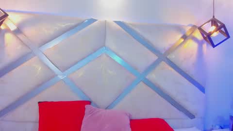 Snapshot of cami_rouxx chatting on July 2026 09:02:01 PM cami_rouxx online show from July 2026 09:02:01 PM