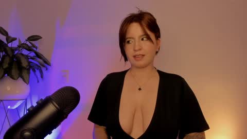 camila   online show from January 2025 11:01:02 AM