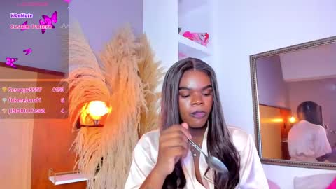 camiestrada online show from March 2025 06:54:02 PM