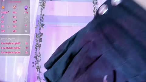 Snapshot of camiigox chatting on November 2025 07:57:01 PM camiigox online show from November 2025 07:57:01 PM