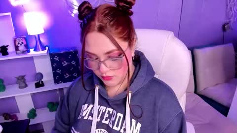 Camila Osorio online show from December 2025 08:04:01 PM