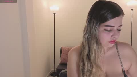 Camila online show from June 2026 03:22:02 AM