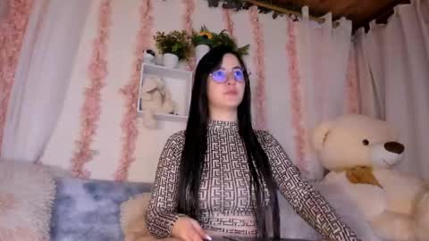 Camii Lopez online show from May 2026 08:43:02 PM