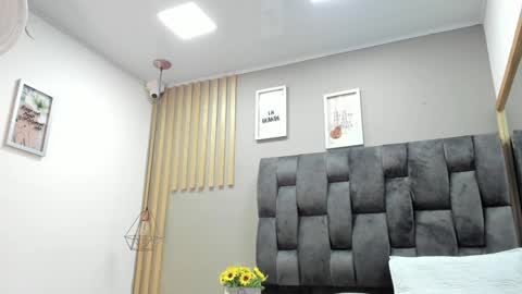 Snapshot of camila__herrera chatting on December 2024 09:28:01 AM Camila online show from December 2024 09:28:01 AM