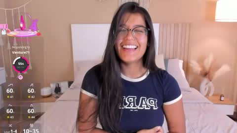 camila_bustamante_ online show from May 2026 04:56:02 PM