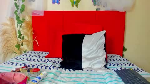 camila_collins7 online show from October 2025 12:16:01 PM