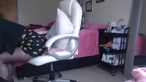 Snapshot of camila_cute5 chatting on January 2025 02:14:02 PM Camila online show from January 2025 02:14:02 PM