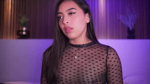 Camila online show from November 2025 04:22:01 AM