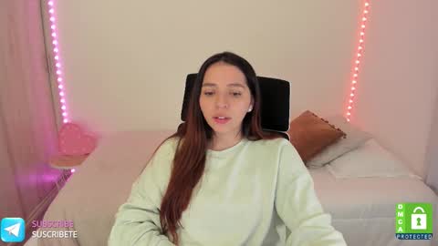 Snapshot of camila_ec2 chatting on September 2025 02:55:01 AM C A M I online show from September 2025 02:55:01 AM