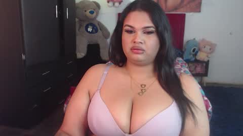 Snapshot of camila_fuenmayor chatting on March 2026 07:15:01 AM online show from March 2026 07:15:01 AM