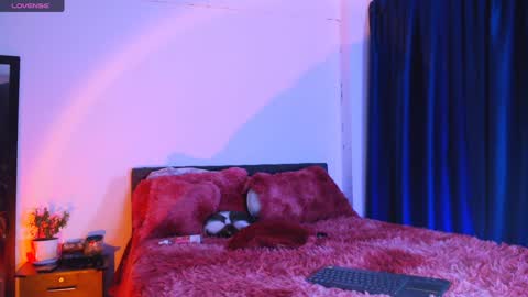 MIA  online show from January 2025 01:51:02 AM