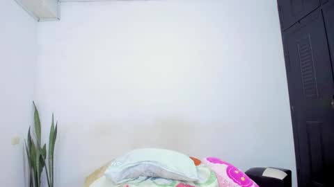 camilaa foxxx online show from May 2026 04:15:02 PM