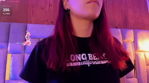 camilaa_smith_ online show from April 2026 07:48:01 PM