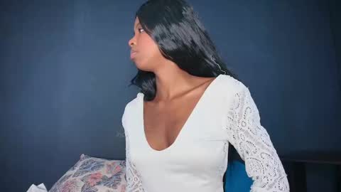 C A M I L A  online show from September 2025 07:16:01 PM