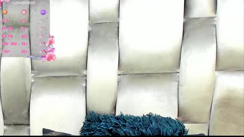Snapshot of camilabenitezz chatting on May 2026 05:30:02 PM camila benitez online show from May 2026 05:30:02 PM