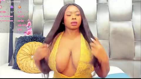 camila benitez online show from July 2026 11:08:02 AM