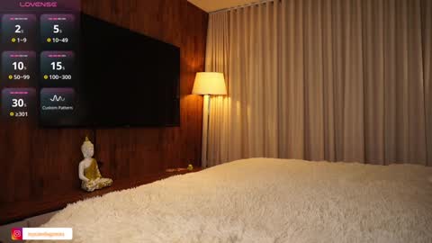 Camila online show from December 2024 12:04:01 AM