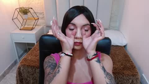 Snapshot of camilah_tk chatting on April 2026 12:27:01 PM Cami online show from April 2026 12:27:01 PM