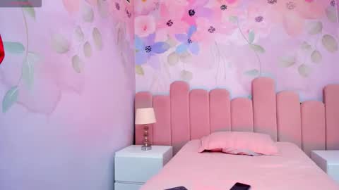 Snapshot of camilahunter__ chatting on November 2025 02:57:02 AM Camila online show from November 2025 02:57:02 AM