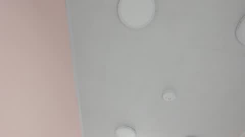 Camila  online show from October 2025 11:41:02 AM