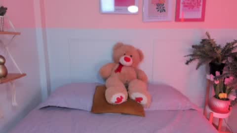 Snapshot of camilarivers chatting on April 2026 04:12:01 AM Camila online show from April 2026 04:12:01 AM