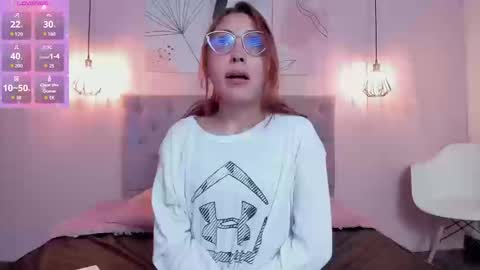 Camila online show from September 2025 04:50:01 PM