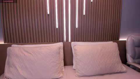 Snapshot of camile_cute chatting on December 2025 08:26:01 PM camile_cute online show from December 2025 08:26:01 PM